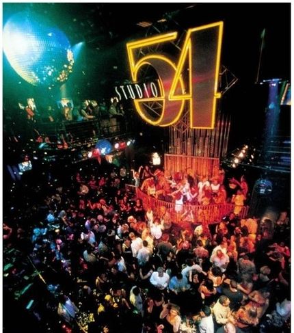Studio 54 i New York. Ett riktigt tillhåll för yngre kändisar.