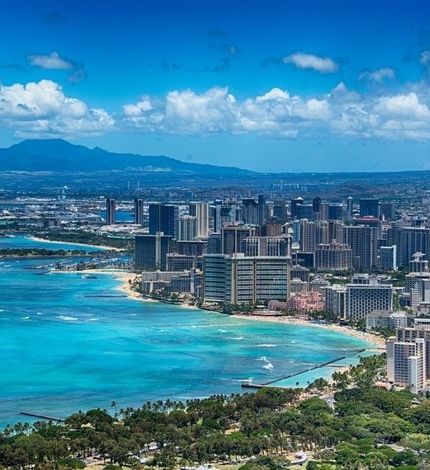 Honolulu på Hawaii var bara en mellanlandning. Fiji var målet.