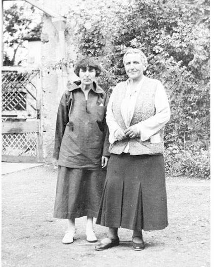 Gertrude Stein och hennes partner Alice B. Toklas.