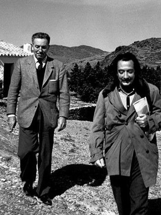 Walt Disney på besök hos Dalí i Port Lligat 1957.