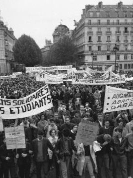 Studenter från Sorbonne-universitetet i protest vid 
