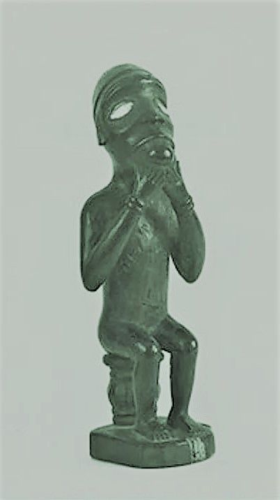 Den lilla afrikanska statyetten som var ursprunget till Picassos kända målning Les Demoiselles d'Avignon (Flickorna från Avignon).