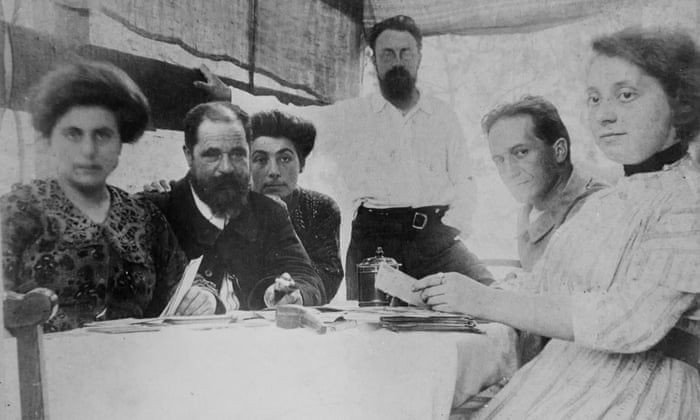 Hemma hos Etienne Terrus sommaren 1911. Från vänster: Olga, Terrus, Amélie, Matisse, Huyot och Marguerite.