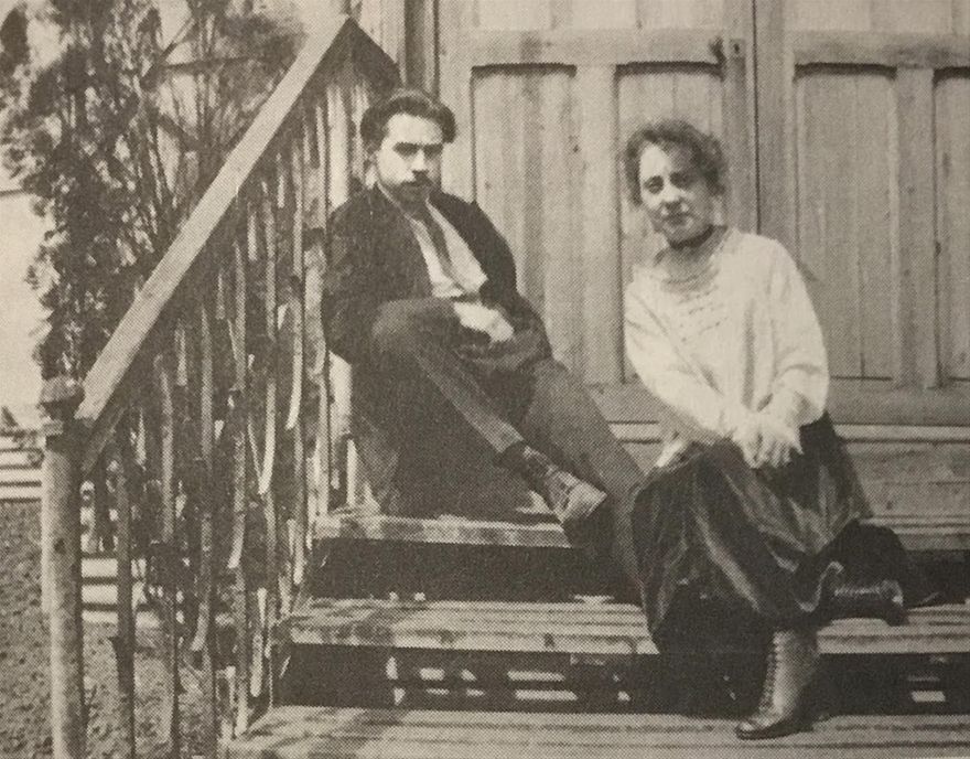 Jean och Marguerite Matisse vid huset Issy-les-Moulineaux.