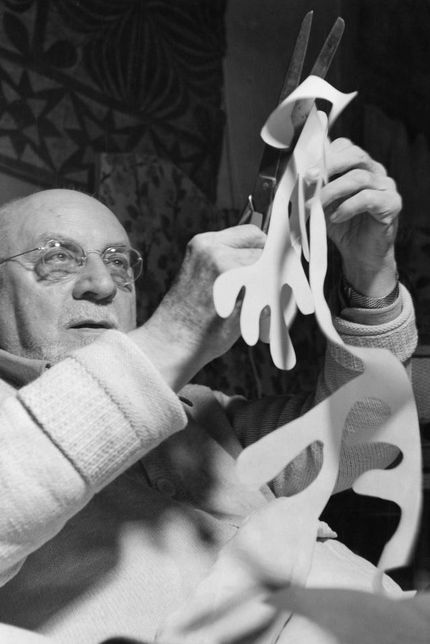 Matisse arbetar med sax och färgat papper (cut-outs).