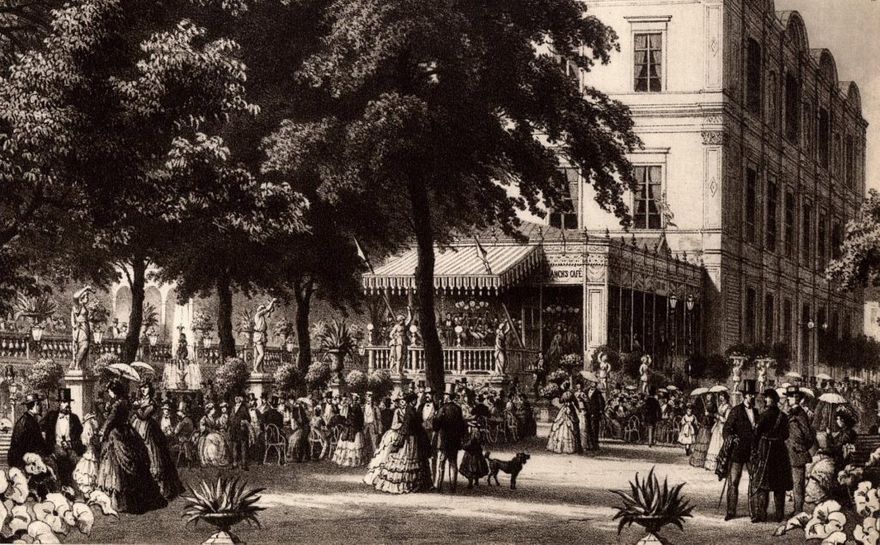 År 1868 öppnar restauratören Theodor Blanch (1835-1911), tidigare ägare av Operakällaren, café i den så kallade Ateljébyggnaden i hörnet Hamngatan och Kungsträdgården i Stockholm. Fram till 1881 var Blanchs café ett nöjesetablissemang där besökaren kunde ta del av konst, musik, teater och kaffe.