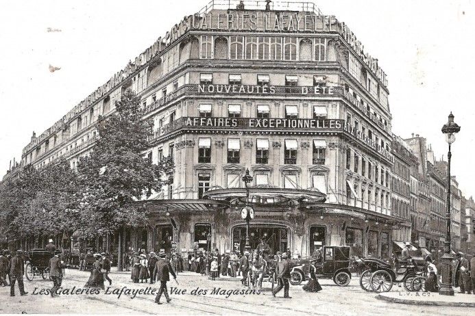 Varuhus och gallerior som Lafayette lockade till sig den moderna kvinnan i Paris under den glädjerika och skamlösa perioden La Belle Epoque innan det första världskriget.