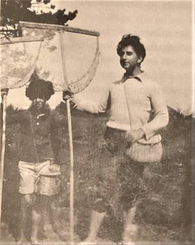 Iván och Isaac redo för musselplockning och krabbfångst i Saint-Aubin-sur-Mer, 1921.