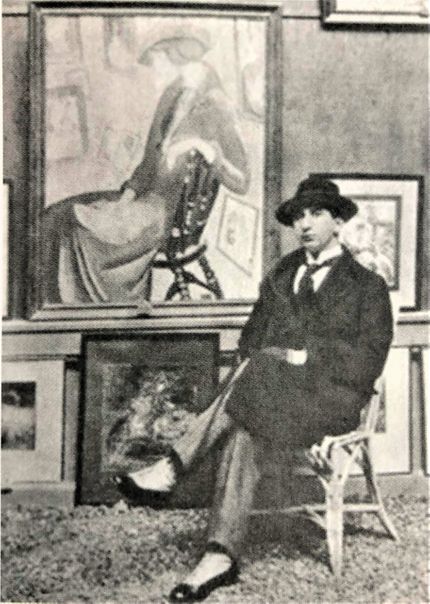 Isaac med en av sina målningar av hustrun Sigrid, 1916.